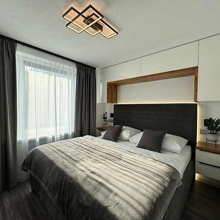 באנסקה ביסטריצה Apartman Piccoladuo V Banskej Bystrici מראה חיצוני תמונה
