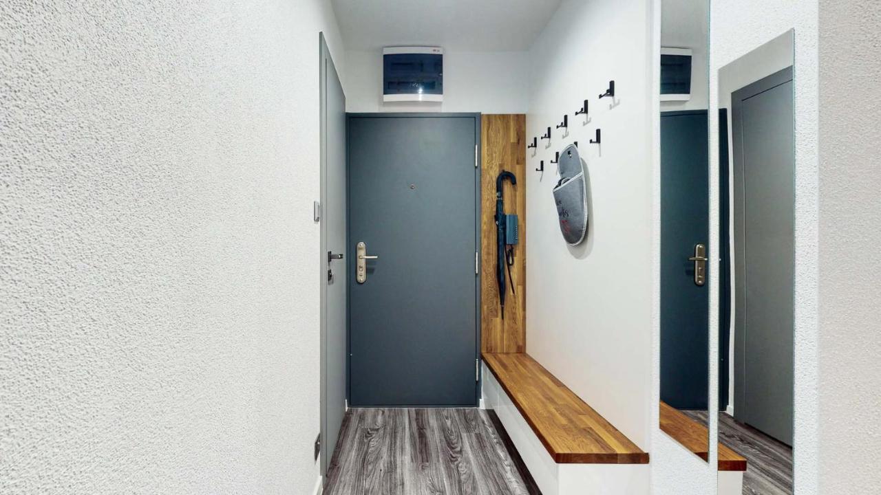 באנסקה ביסטריצה Apartman Piccoladuo V Banskej Bystrici מראה חיצוני תמונה